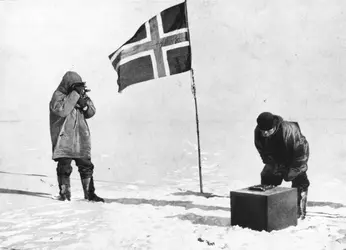 conquête pôle Nord par Amundsen (1926)